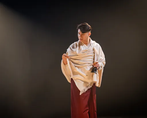 40萬「禪師KOL」跨界演電影　台劇女神求助：我有被鬼跟嗎？