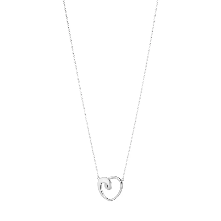 HEARTS OF GEORG JENSEN系列2026年度純銀項鍊，6900元。品牌提供