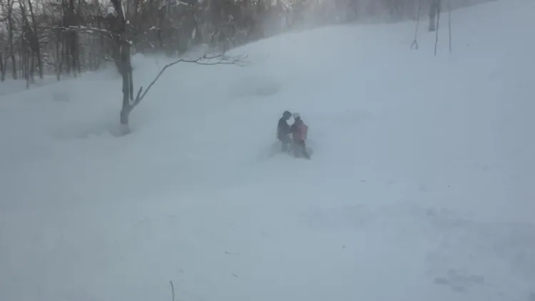 警方尋獲男子。翻攝自北海道新聞UHB