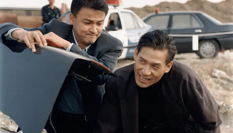 安聖基（右）與朴重勳在《特警冤家》搭檔，一口氣奪下百想及大鐘獎影帝、百想年度大獎。劇照