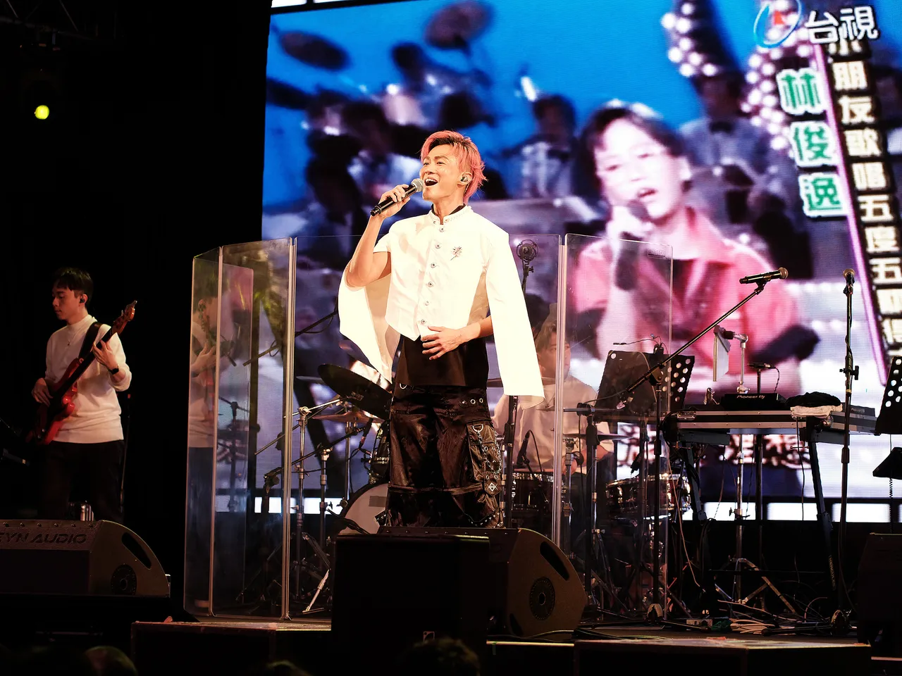 林俊逸開唱，現場氣氛嗨到不行。媒體棧提供