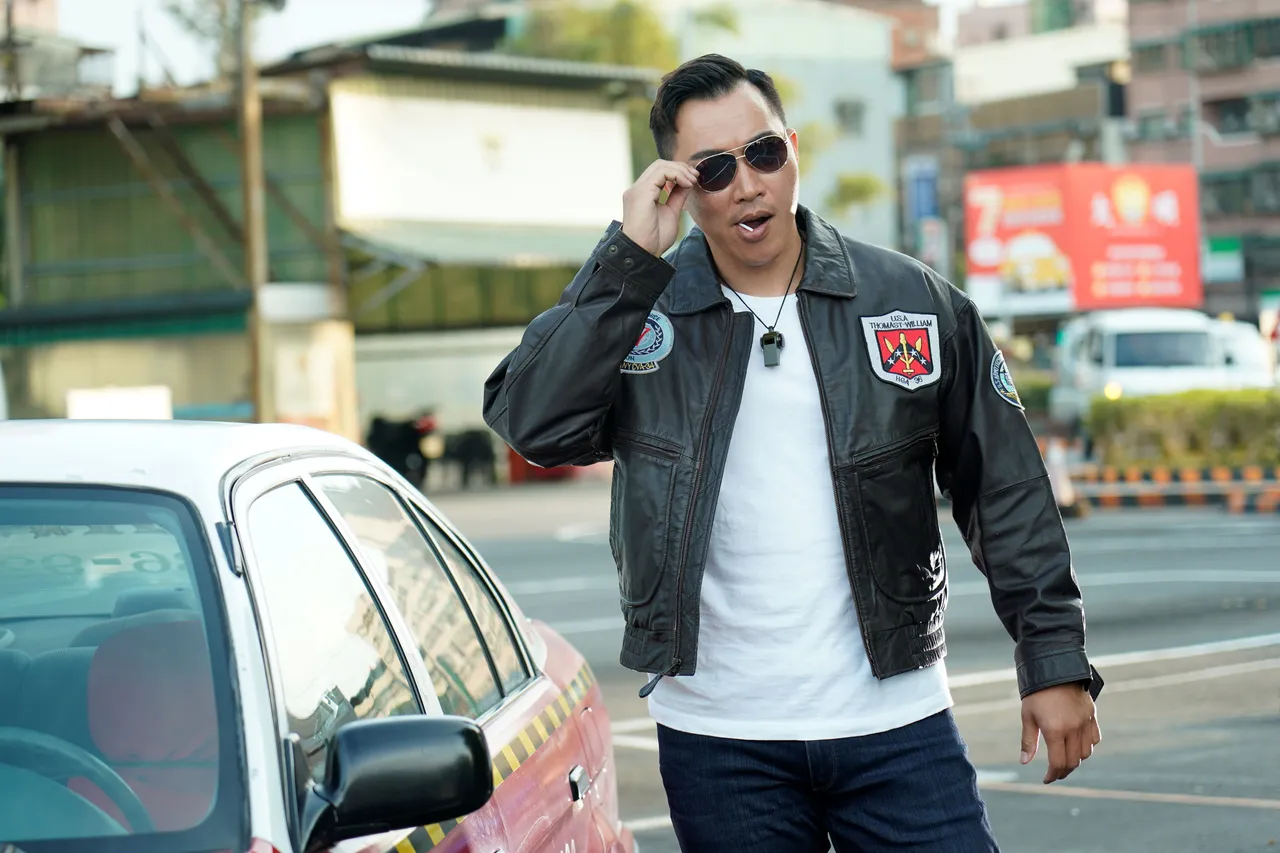 郭泓志耍帥飾演何百芮的教練。彼此影業提供