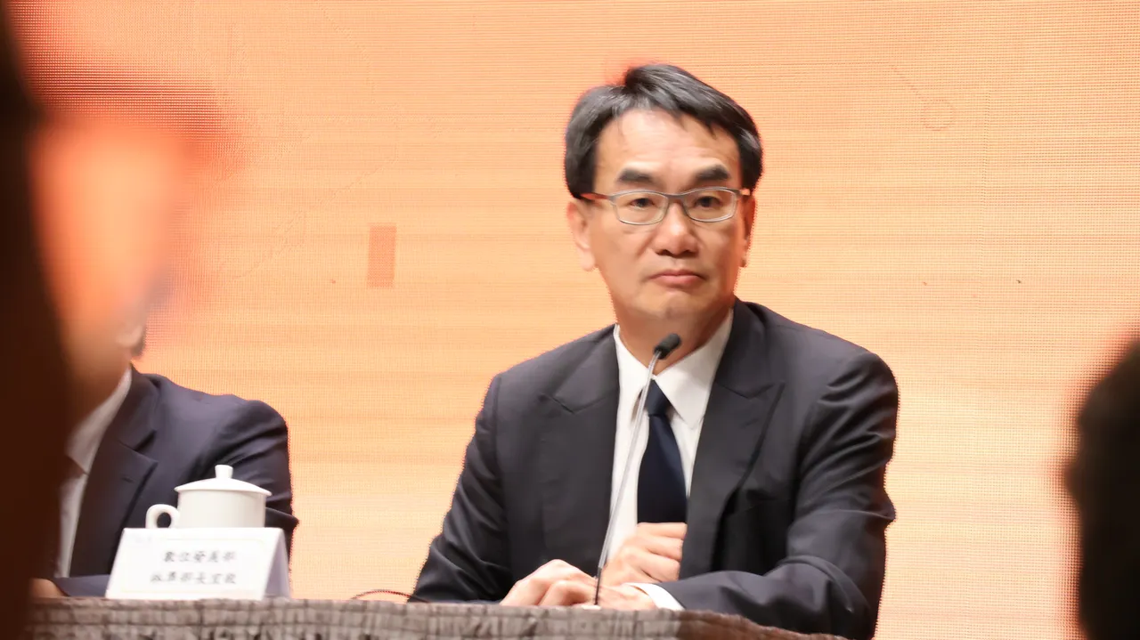 沈伯洋住家遭中國官媒惡意曝光　數發部怒斥並要求Meta下架