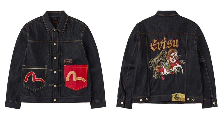 EVISU馬年牛仔外套，2萬8500元。品牌提供