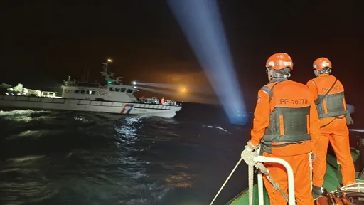 搜救F-16飞官　军方协调海巡舰艇巡察「未发现油污」