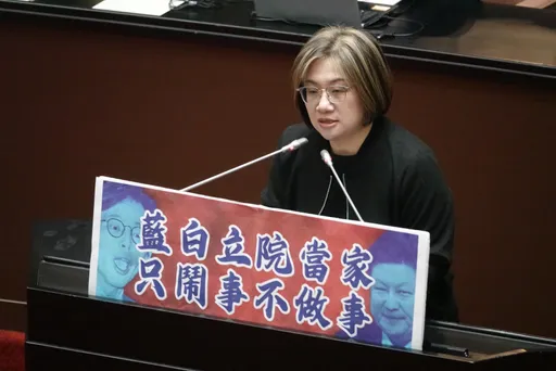 藍白只想先動支2%總預算！陳培瑜點名「三立委」：好意思坐這裡協商