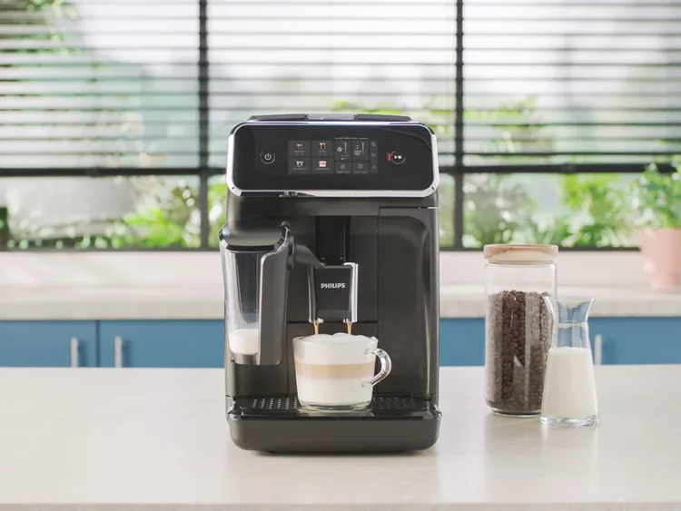 飛利浦全自動義式咖啡機EP2331好事多獨家販售，輕鬆享受純正義式黃金風味。