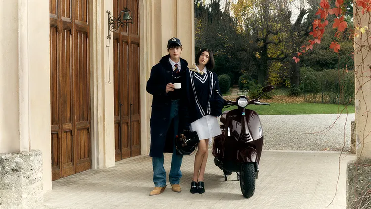 IN SELLA膠囊系列與Vespa 946 Horse同步登場。業者提供