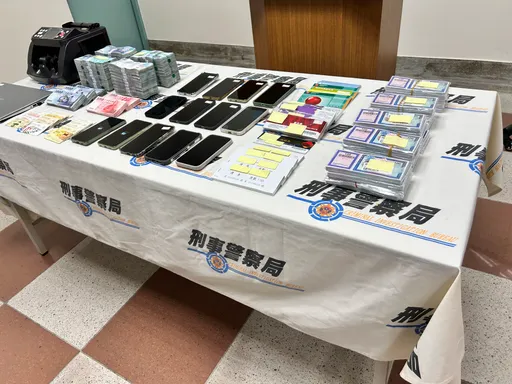 詐騙一條龍！刷卡換現金轉頭又被假投資平台坑　警逮人查扣1.7億元資產