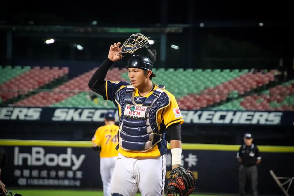 中信兄弟捕手宣布引退！「再见了我的棒球人生」