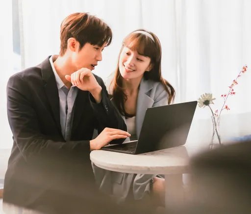 范姜彥豐走出「粿王風波」復出了　女神環繞大談戀愛