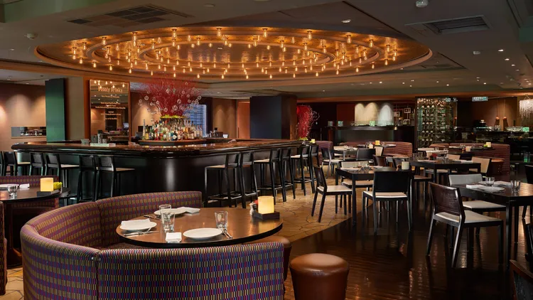 ZIGA ZAGA每週五至週日指定餐期，推出義大利經典菜餚半自助饗宴。台北君悅酒店提供