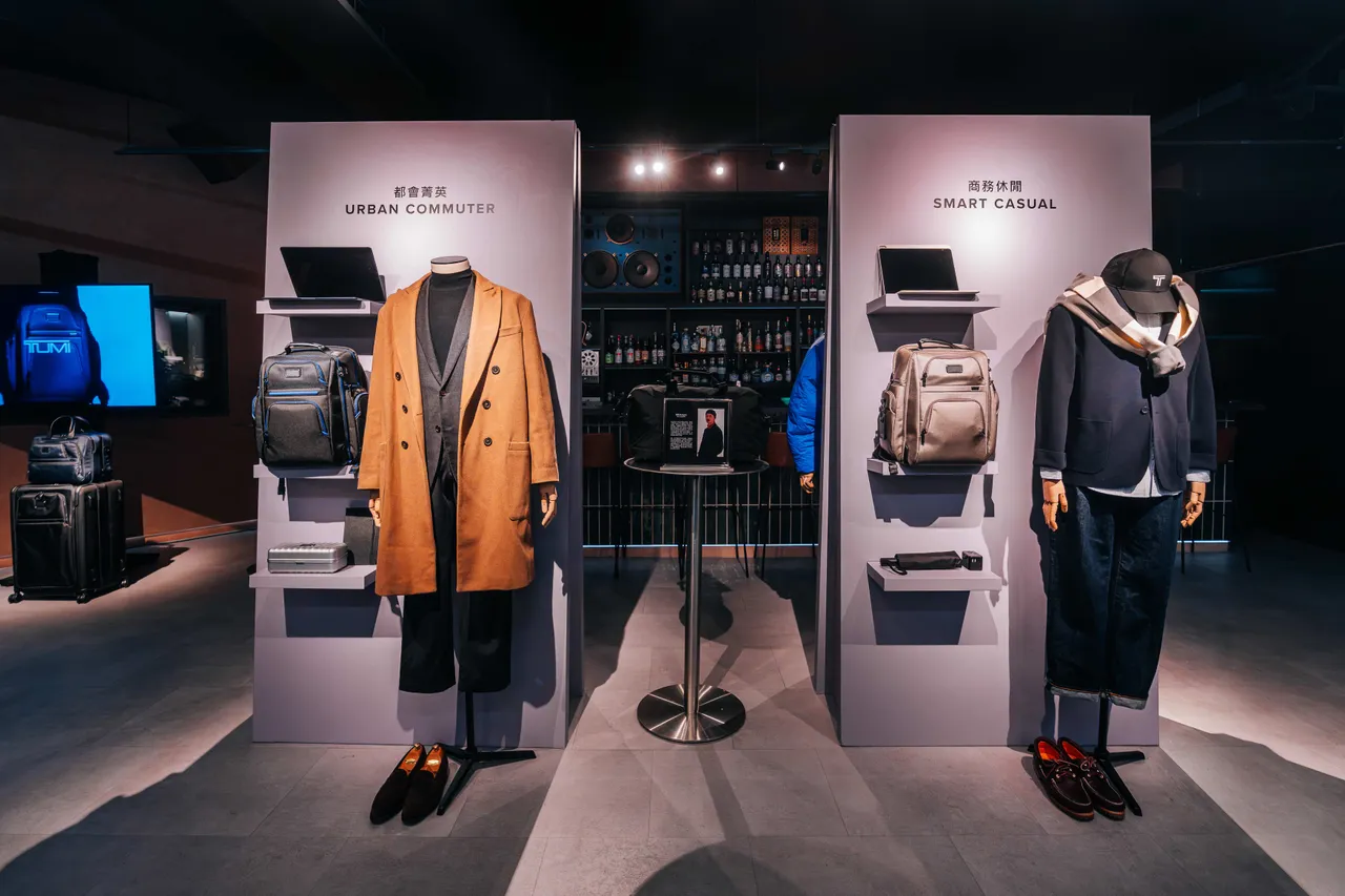 TUMI邀請時尚觀察家Mr. Raven打造4套生活造型，示範Alpha Brief後背包如何駕馭不同場景。品牌提供