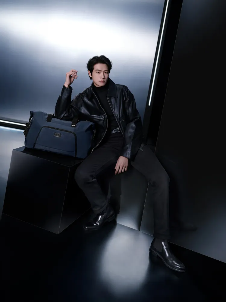 TUMI亞太區品牌大使魏大勛演繹新一代Alpha系列。品牌提供