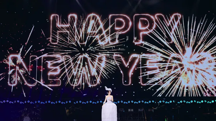 楊丞琳跨年夜首唱與萬名歌迷齊聚迎接 2026。樹與天空提供