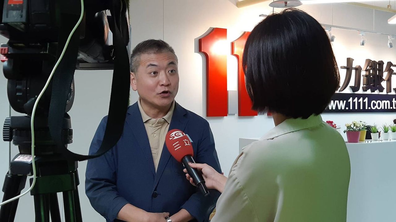 何啟聖喊終結傅崐萁「傅家王朝」:不捨花蓮長期被家族政治綁架