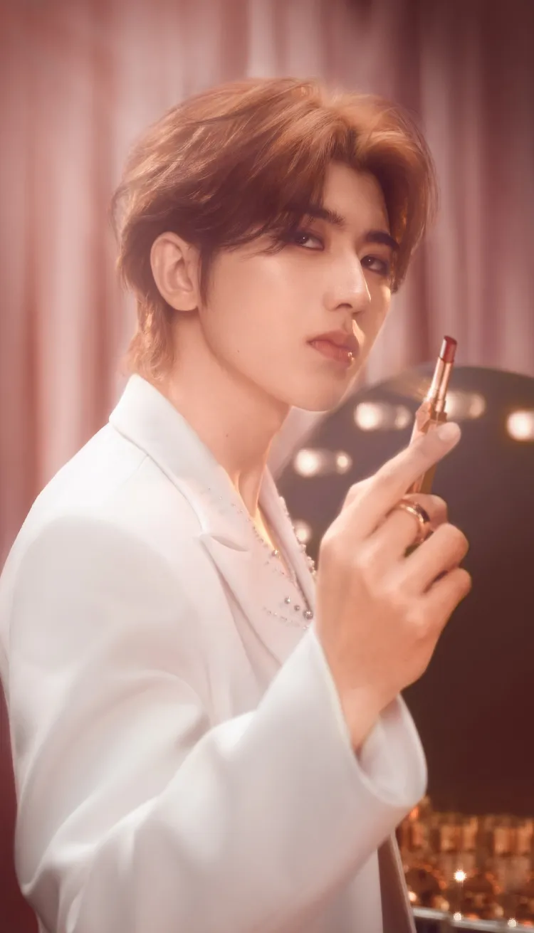 蔡徐坤當年C位出道，人氣爆棚。翻攝蔡徐坤微博