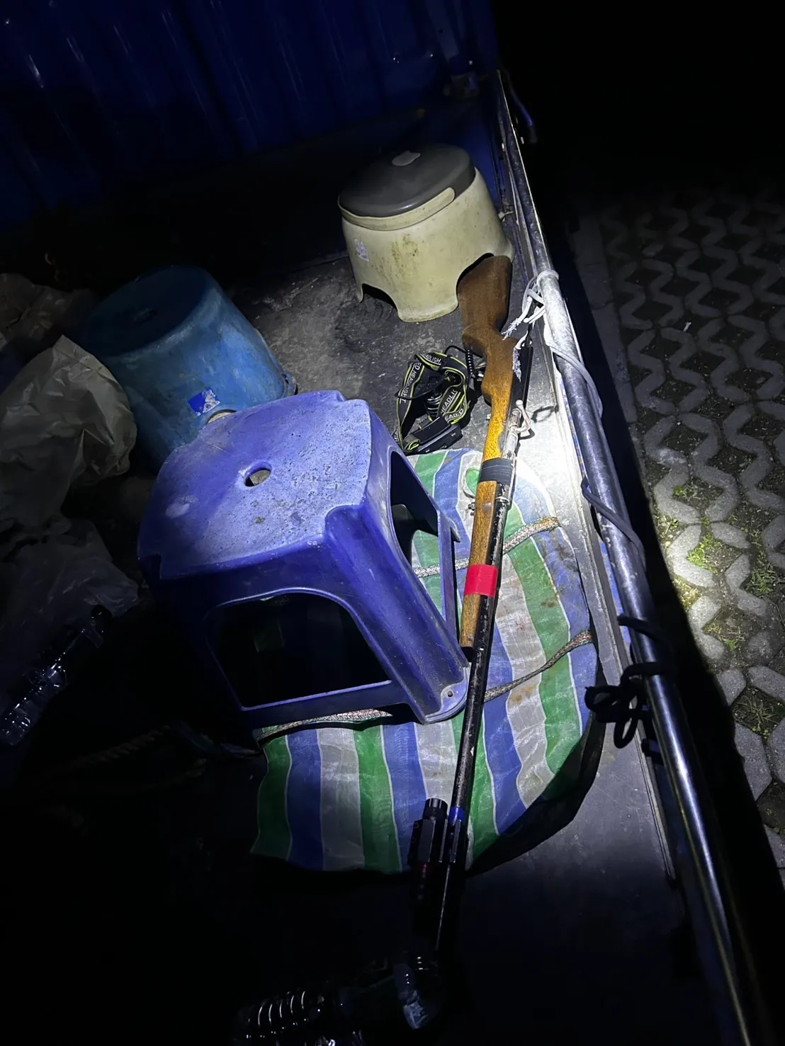 員警使用的獵槍遭查扣。警方提供