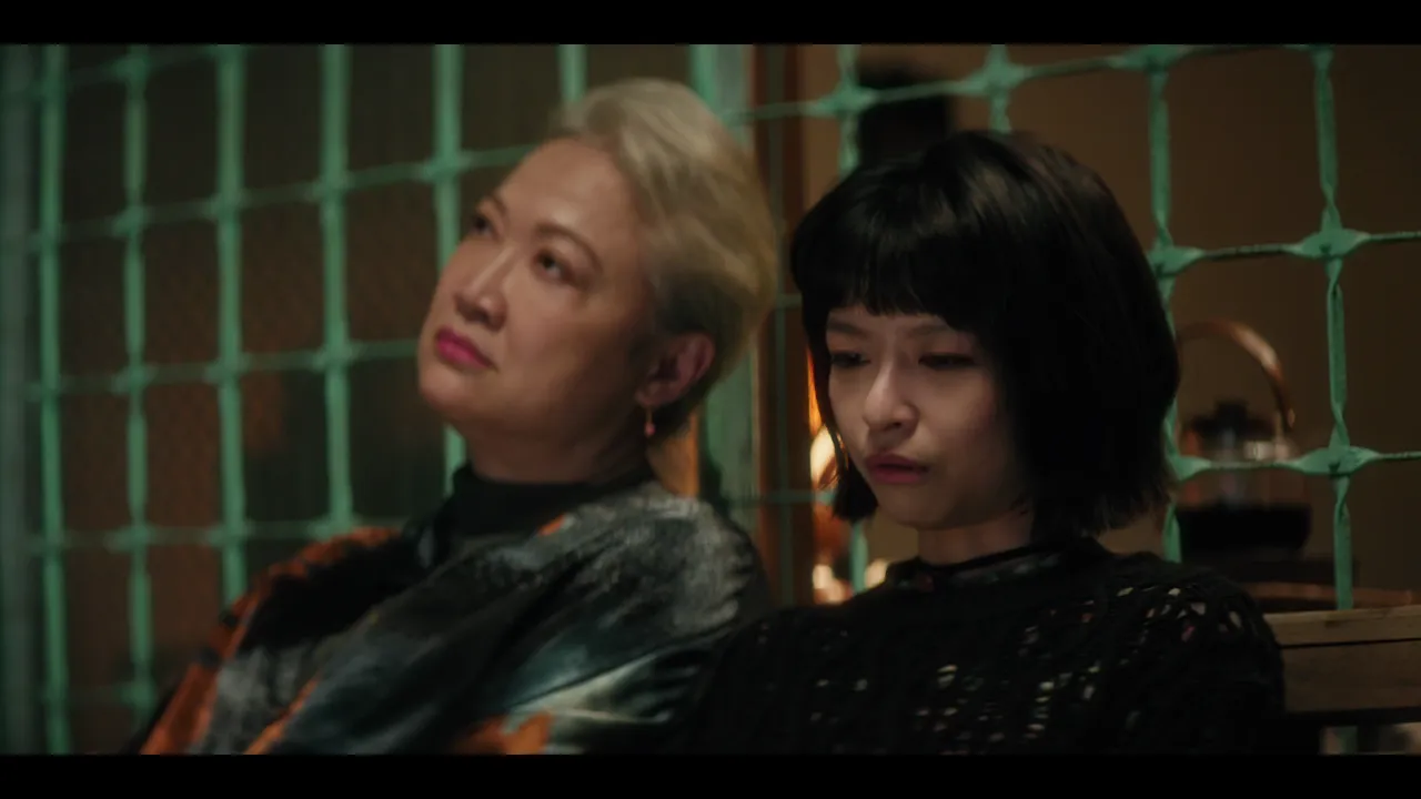 陳姸霏（右）突破心理障礙。Disney+提供