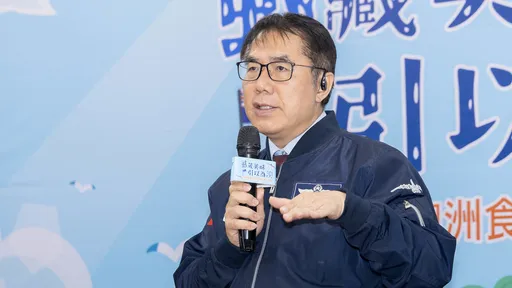 罵完蔣萬安！黃偉哲髮夾彎宣布「台南營養午餐9月起免費」