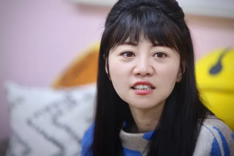 高嘉瑜回鍋參選台北市港湖區議員，據傳遭黨內議員排擠，選舉看板位置也相當受限。資料照