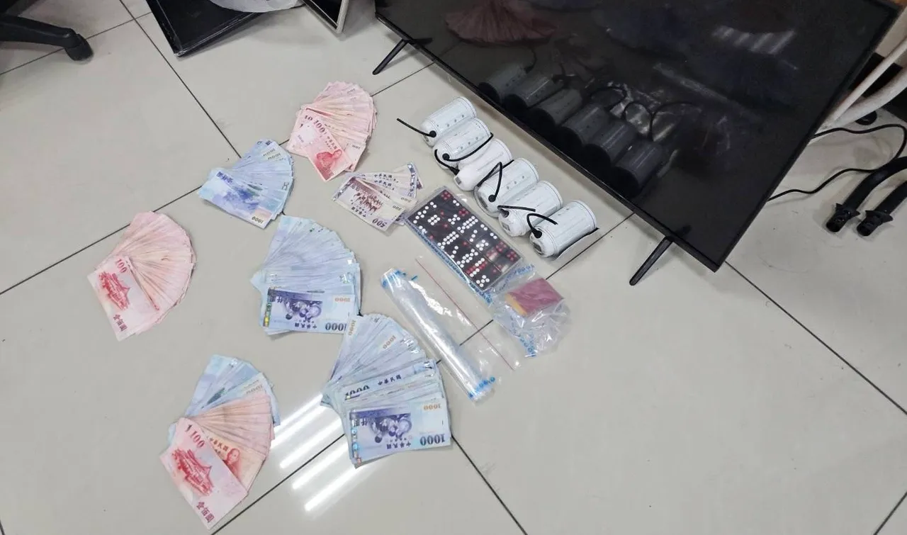 警方查獲相關證物。翻攝畫面