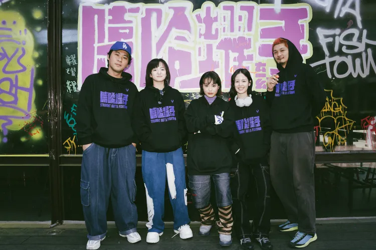 《嘻哈糶手》卡司黃迪揚（左起）、戴雅芝、李鈺婕、袁子芸和LEO王。英傑哆影業股份有限公司提供