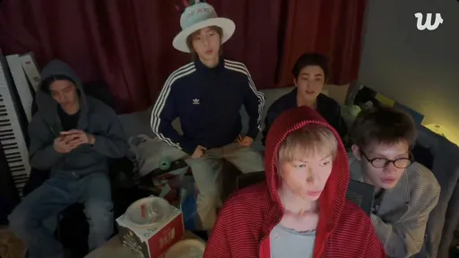 CORTIS庆生直播嗨聊恋爱经验！疑遭经纪人电话关切急下播