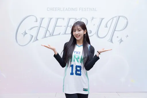 睦那京曝過年最愛吃這道！被逼念「萌ㄟ萌ㄟ」崩潰逃跑