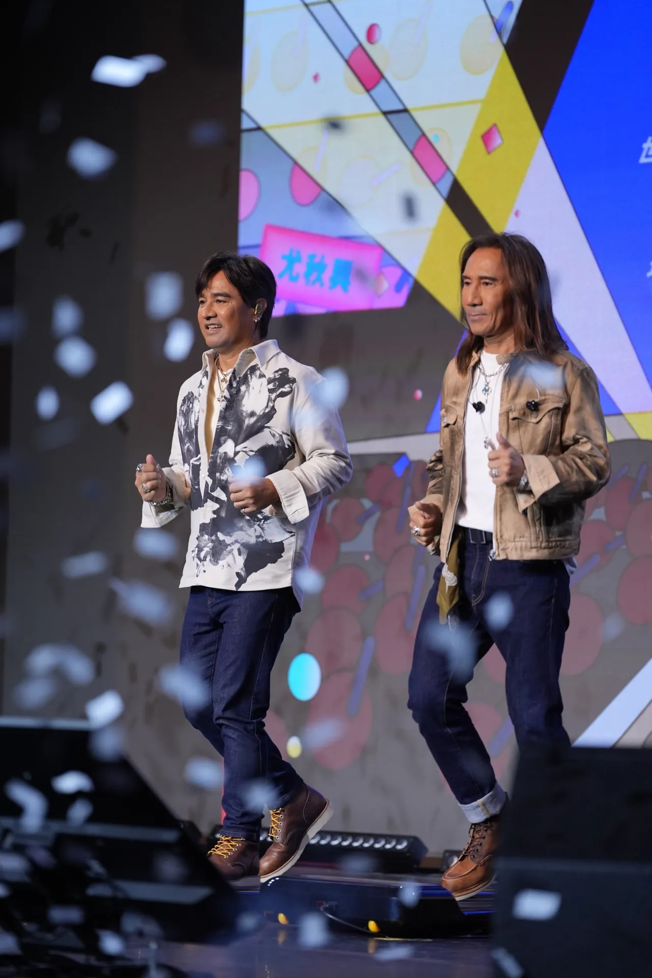 動力火車台上跑跑步機進行體力測試。娛樂中心攝