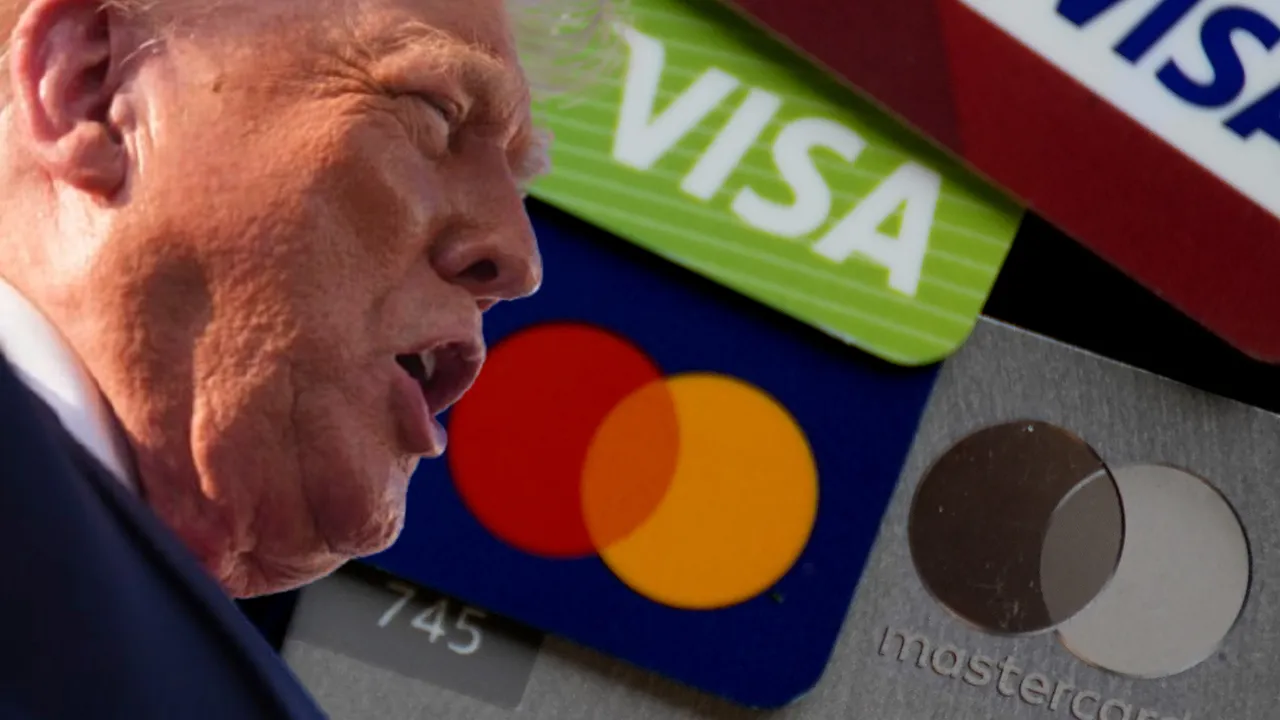 川普拟将38%信用卡利率砍至10%　银行业忧反伤民众！参议员呛：唱双簧