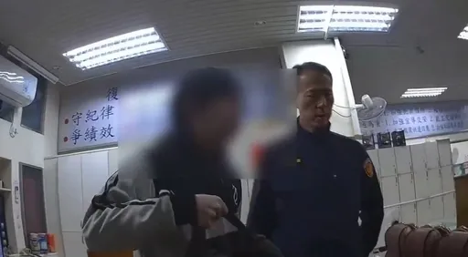 北市中學生搭公車突冒冷汗、無法說話　警帶回照顧協助送醫