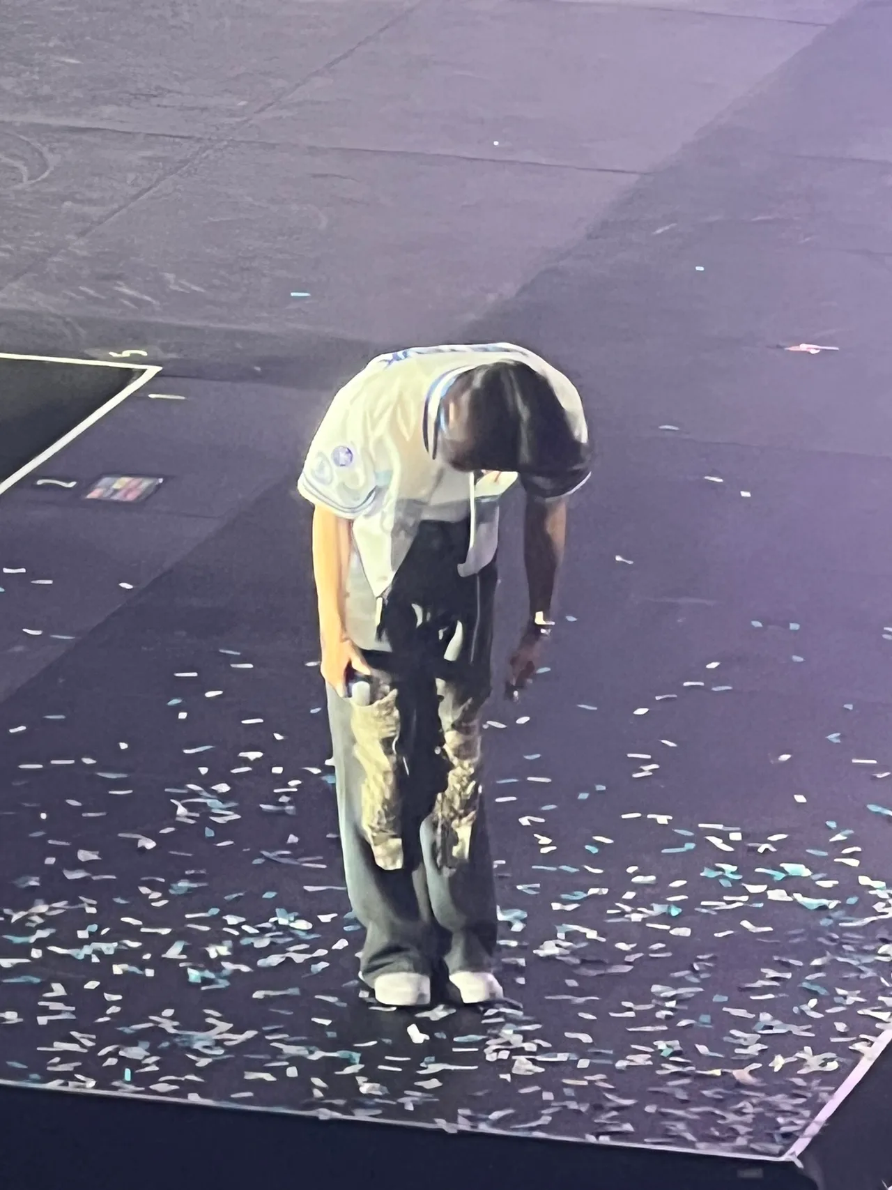 利特90度鞠躬致謝。讀者提供