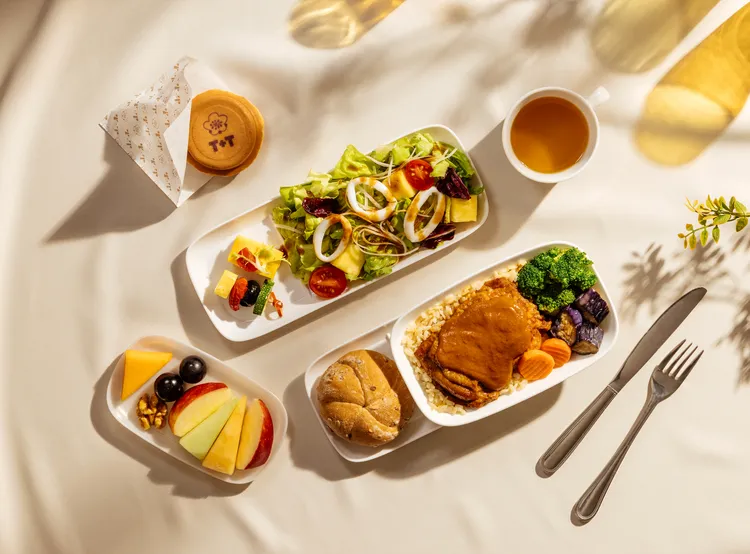 豪華經濟艙T+T聯名新套餐。華航提供