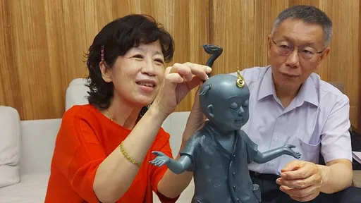 陈佩琪公布「检说犯罪嫌疑重大的证据」　叹在台湾站ATM前就涉嫌