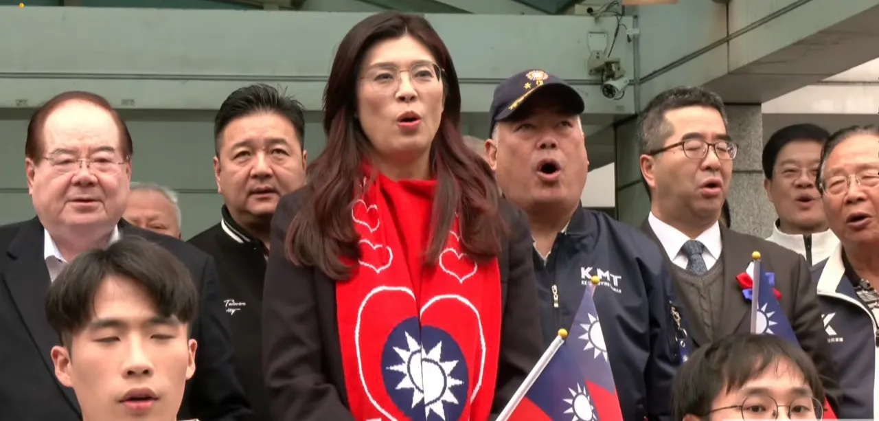 韩国瑜升旗赞她「白雪公主」　郑丽文：我2026会乐一整年