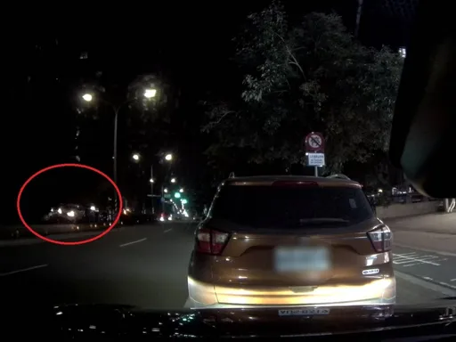 撞车没停肇事逃逸　「那一刻」全都录...这下逃不了！