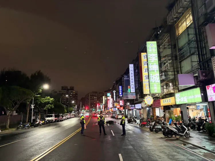 警方到場調查。翻攝畫面