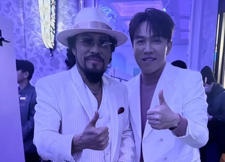 許志豪跟大前輩張菲開心合照。翻攝許志豪臉書