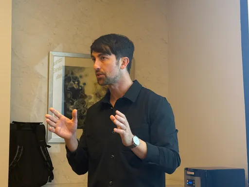 Lightmatter與Cadence合作　將高速SerDes、UCIe IP導入CPO平台