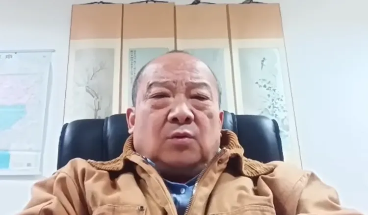 李毅澄清自己並沒有被抓走。翻攝自李毅YouTube