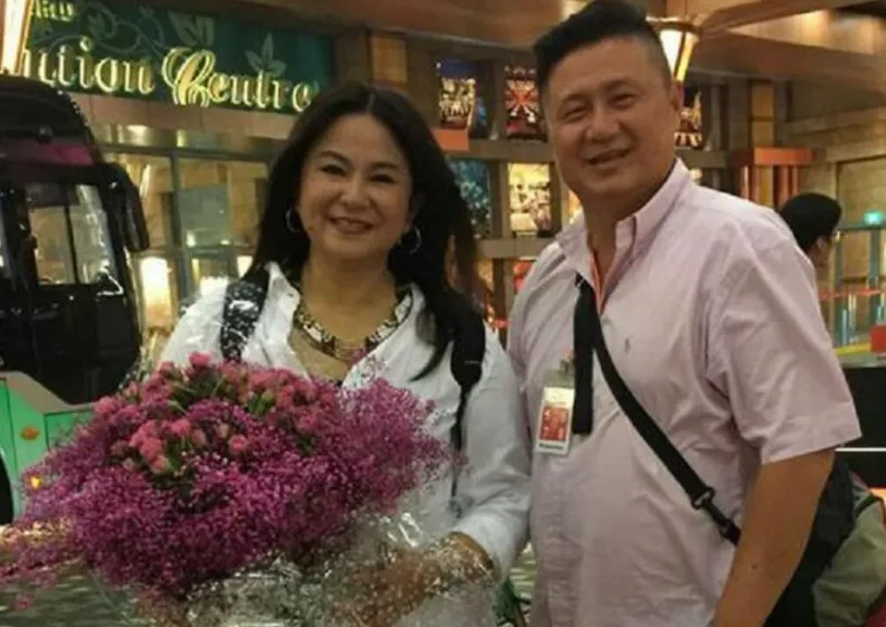 裘海正與先生老夫老妻過得很幸福。翻攝裘海正臉書