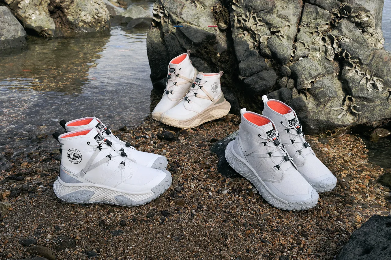 PALLADIUM OFF_BOUND HI WP+橘標防水高筒快穿波浪靴，以高筒、厚底設計加強造型層次，各3980元。品牌提供