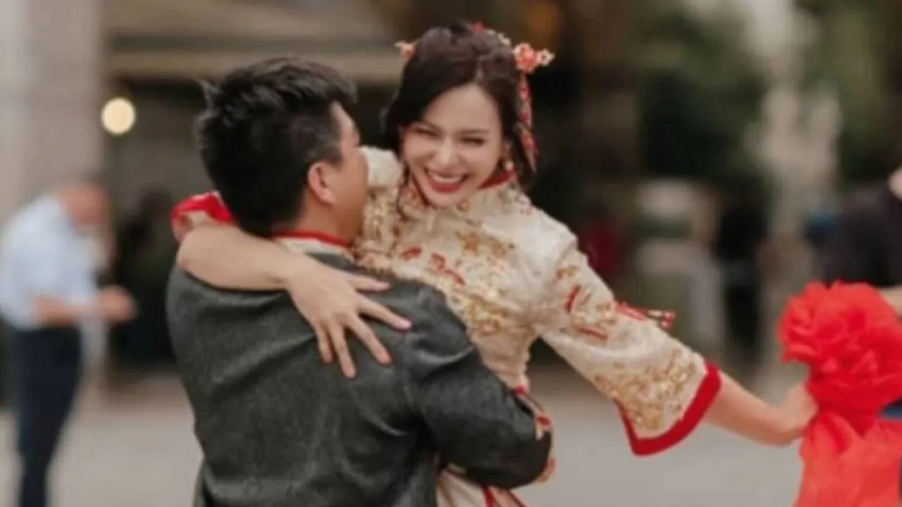 《戏说》女星惊喜结婚！老公身分曝光　这3点全被算命师说中