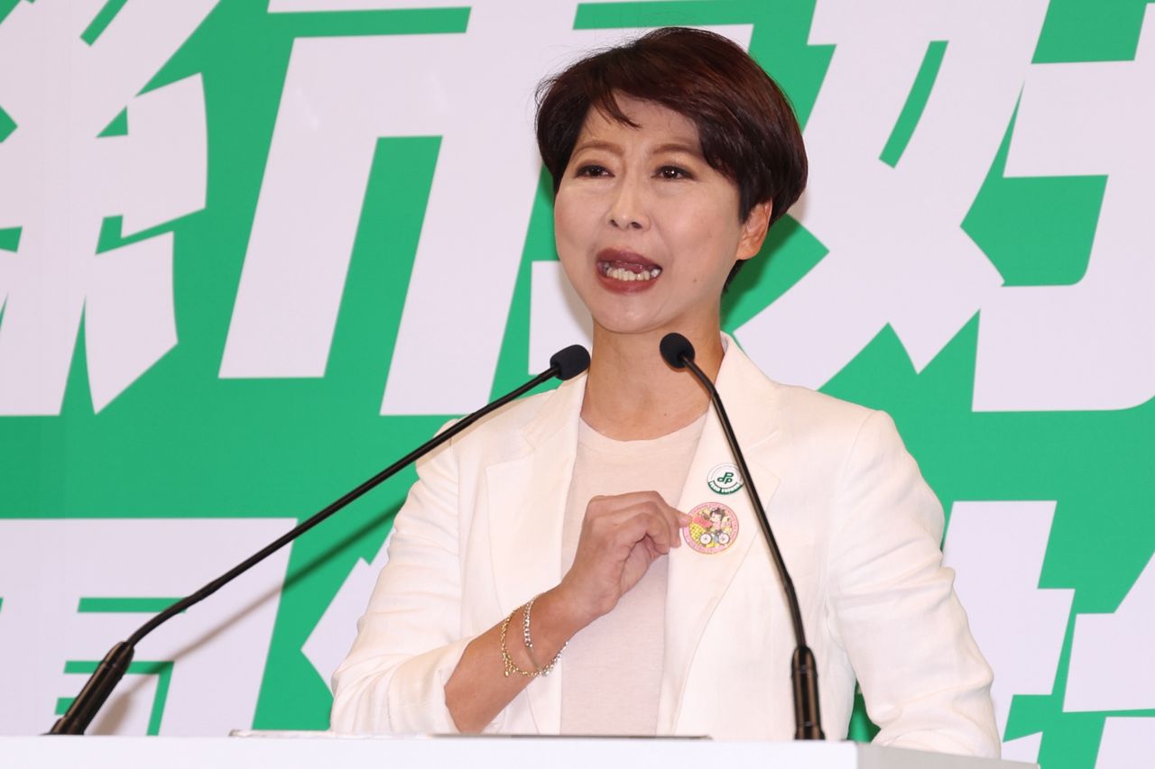 台南市長「妃龍大戰」歌詞早曝結局?他斷言:這人上天