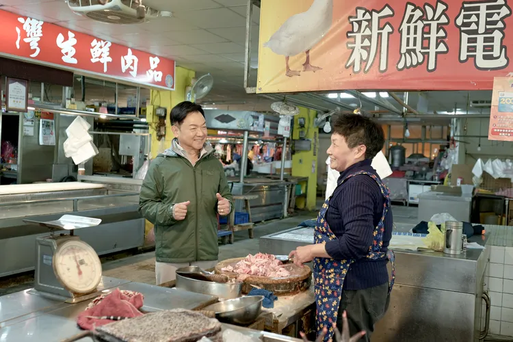 爱拼才会赢！世纪民生深耕高龄关怀　携手歌王叶启田守护全台长辈「行动力」