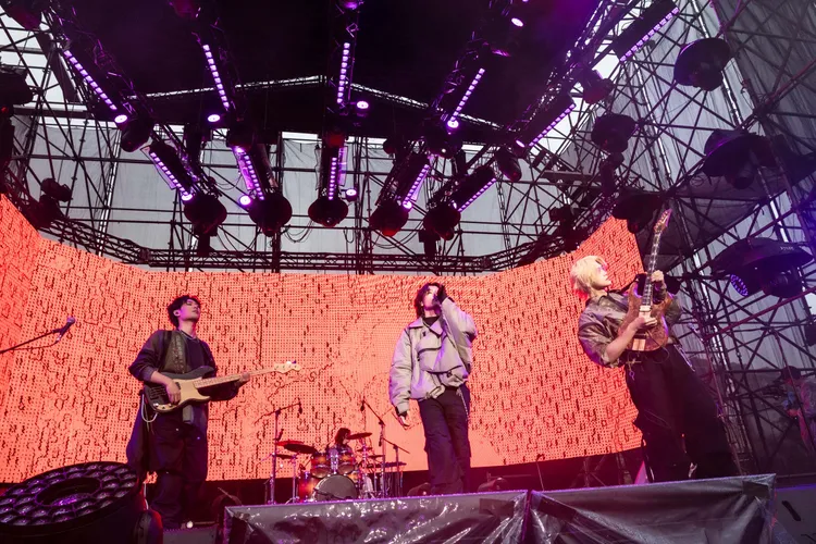 帕拉斯跨年演出宛如體力耐力賽。迷音樂提供