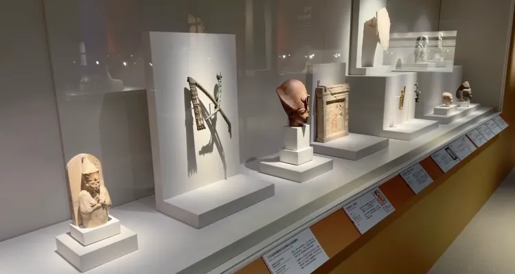 雖然木乃伊沒能來台，但還有棺木、珠寶、陪葬品、文書信件等豐富文物。