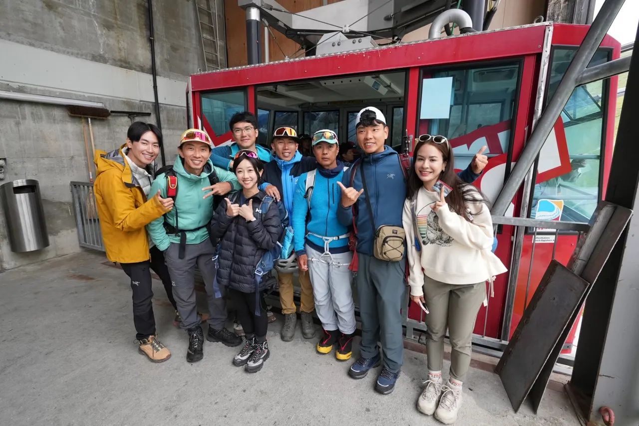 台灣隊挑戰歐洲馬特洪峰。三立提供