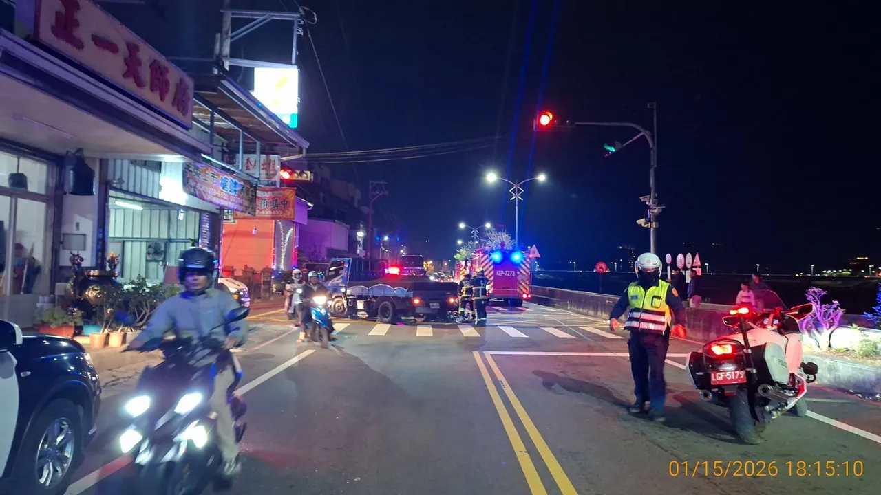 這起事故發生在大里區立仁路與公教街209巷口。民眾提供